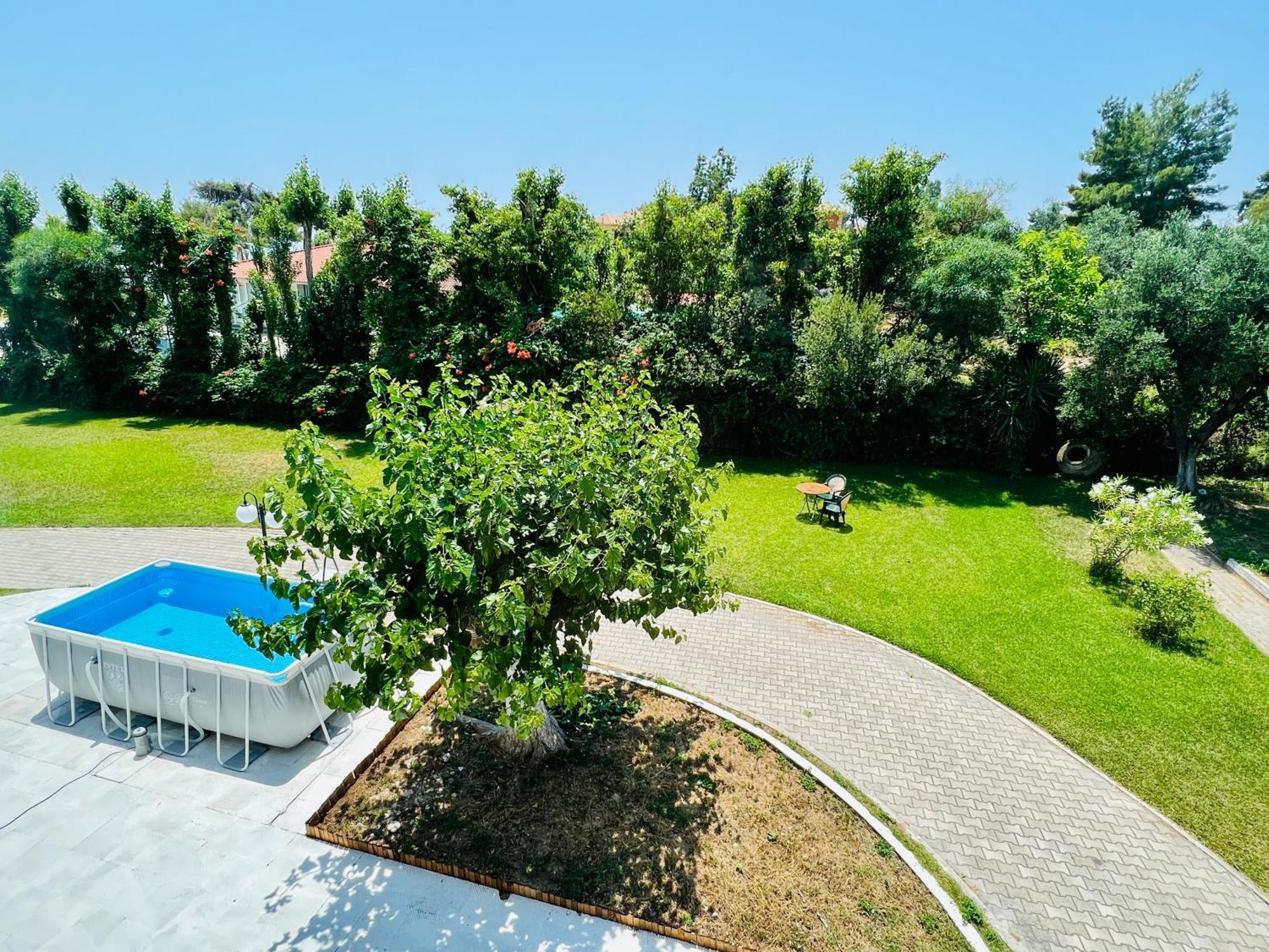 Gazonia Family Estate Hotell Skala  Exteriör bild
